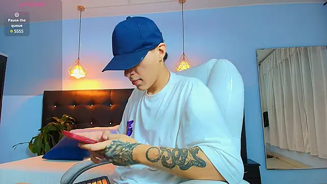 Lobo 17  online show from 8, 3, 2025