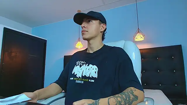 Lobo 17  online show from 9, 3, 2025