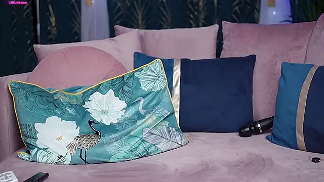 EllisSkyler online show from 4, 3, 2025