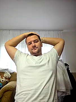 Snapshot of KarlosCarutox chatting on 9, 9, 2025 KarlosCarutox online show from 9, 9, 2025