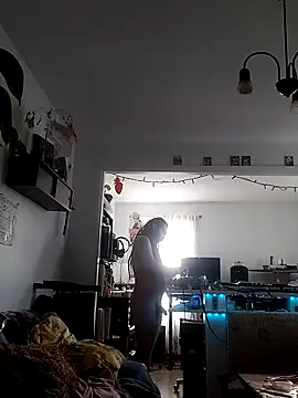 QcMisterv13 online show from 20, 1, 2025