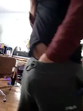 QcMisterv13 online show from 5, 3, 2025