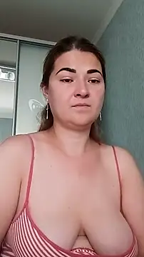 Snapshot of pussyCat_t chatting on 2, 7, 2026 pussyCat t online show from 2, 7, 2026