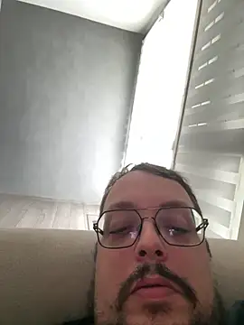 Snapshot of junior49280 chatting on 24, 10, 2025 junior49280 online show from 24, 10, 2025