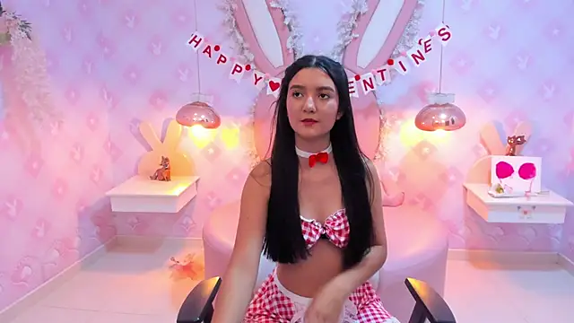 Snapshot of Saraa_Skinny chatting on 22, 2, 2025 Saraa Skinny online show from 22, 2, 2025