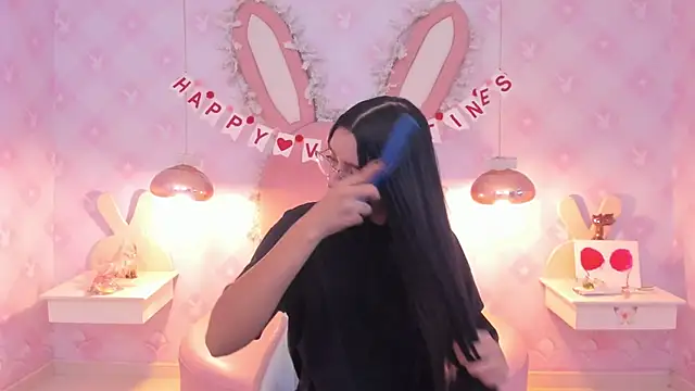 Snapshot of Saraa_Skinny chatting on 23, 2, 2025 Saraa Skinny online show from 23, 2, 2025