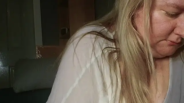 Snapshot of Marie_Slate chatting on 25, 1, 2025 Marie Slate online show from 25, 1, 2025