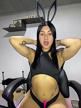 Snapshot of emily_22x chatting on 23, 3, 2025 emily 22x online show from 23, 3, 2025