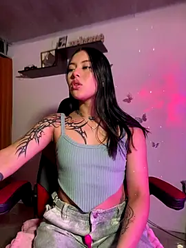 Snapshot of emily_22x chatting on 29, 9, 2025 emily 22x online show from 29, 9, 2025