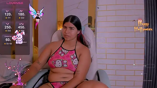 Snapshot of Lia_Ashley chatting on 12, 11, 2025 Lia Ashley online show from 12, 11, 2025