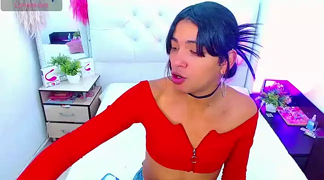 Snapshot of antonela_xxx chatting on 5, 2, 2025 antonela xxx online show from 5, 2, 2025
