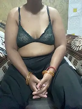 Tameesh sexy mistress online show from 28, 3, 2026