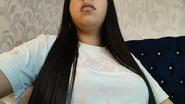 CarolineBrunx online show from 9, 5, 2026