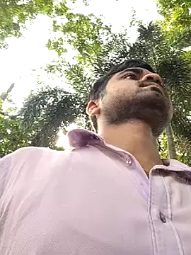 Snapshot of Ishan003 chatting on 4, 8, 2026 Ishan003 online show from 4, 8, 2026