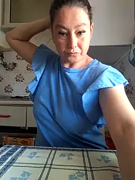 Snapshot of RamyLove36 chatting on 3, 4, 2026 RamyLove36 online show from 3, 4, 2026
