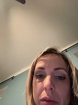 Annelibre online show from 31, 1, 2025