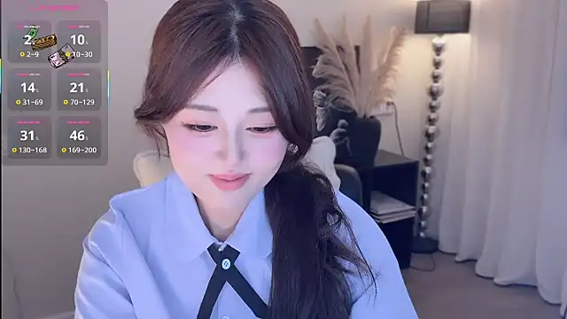 Strawberrybabyy1 online show from 26, 9, 2025