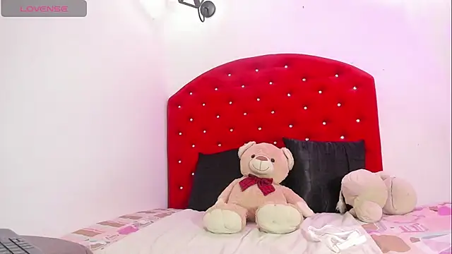 brittany williams  online show from 15, 3, 2025