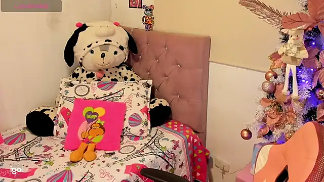 bruneettklaryss online show from 22, 12, 2024