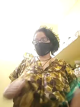 heenage online show from 28, 2, 2025