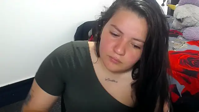 Snapshot of shopyymessyy chatting on 20, 12, 2024 shopyymessyy online show from 20, 12, 2024