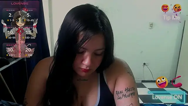 Snapshot of shopyymessyy chatting on 21, 3, 2025 shopyymessyy online show from 21, 3, 2025