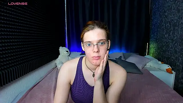 KIKI Krash online show from 10, 1, 2025