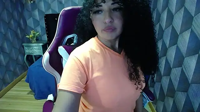 Snapshot of Sofiacowperx chatting on 13, 2, 2025 Sofiacowperx online show from 13, 2, 2025