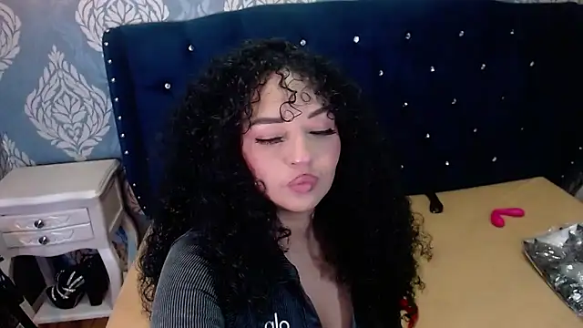 Sofiacowperx online show from 21, 3, 2026