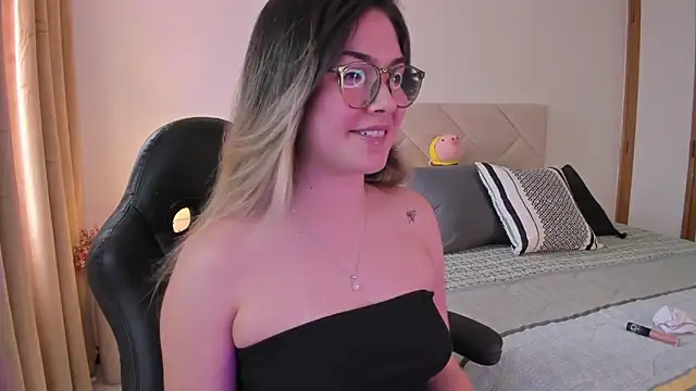 Lau Bee online show from 10, 1, 2025