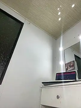 Abigail Cowen online show from 3, 1, 2025