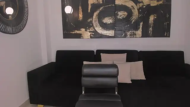 SavannahStorm online show from 25, 1, 2025