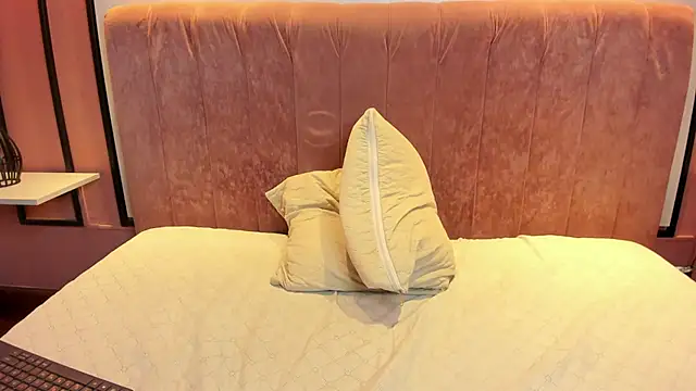 liz goth online show from 19, 12, 2024