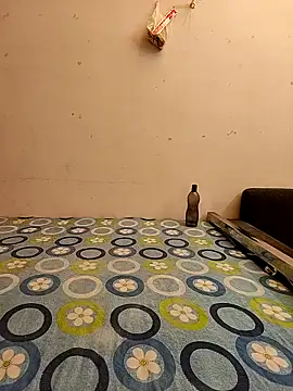 Cute Kritika online show from 5, 3, 2026