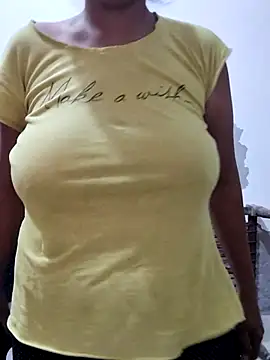 Snapshot of illay_love chatting on 21, 10, 2025 illay love online show from 21, 10, 2025