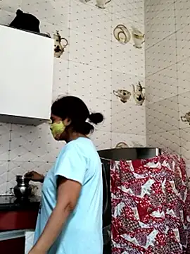 Snapshot of illay_love chatting on 25, 10, 2025 illay love online show from 25, 10, 2025