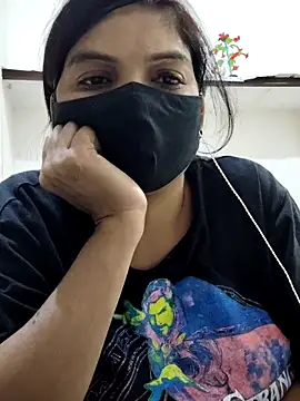 Snapshot of illay_love chatting on 14, 11, 2025 illay love online show from 14, 11, 2025