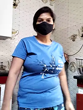 Snapshot of illay_love chatting on 18, 11, 2025 illay love online show from 18, 11, 2025