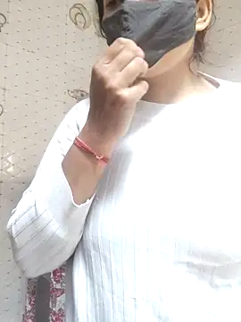 illay love online show from 18, 1, 2026