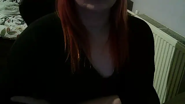 Snapshot of curvybabe123 chatting on 3, 3, 2026 curvybabe123 online show from 3, 3, 2026