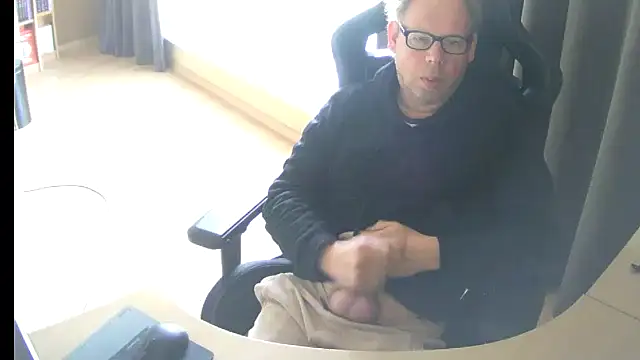 kinkyslet8 online show from 29, 3, 2026