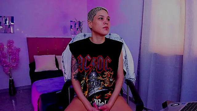 Charlee pink online show from 2, 10, 2025