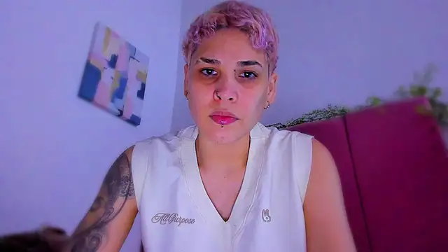 Snapshot of Charlee_pink chatting on 20, 12, 2025 Charlee pink online show from 20, 12, 2025