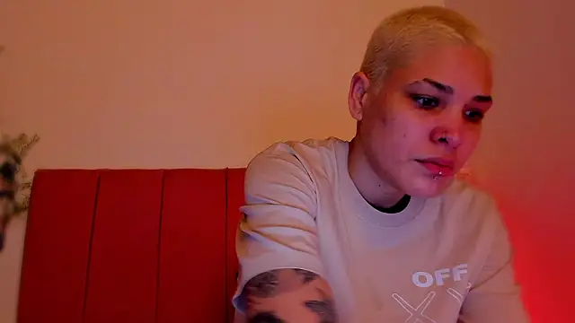 Snapshot of Charlee_pink chatting on 18, 1, 2026 Charlee pink online show from 18, 1, 2026