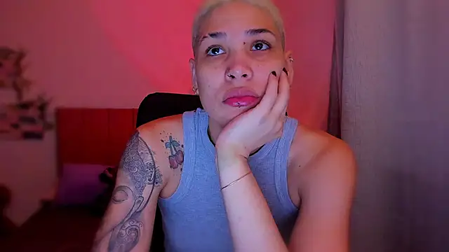 Snapshot of Charlee_pink chatting on 9, 2, 2026 Charlee pink online show from 9, 2, 2026