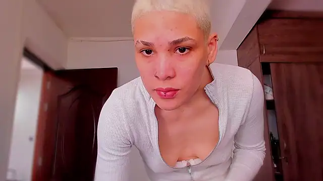 Snapshot of Charlee_pink chatting on 17, 2, 2026 Charlee pink online show from 17, 2, 2026