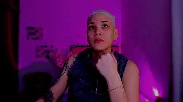 Snapshot of Charlee_pink chatting on 28, 2, 2026 Charlee pink online show from 28, 2, 2026