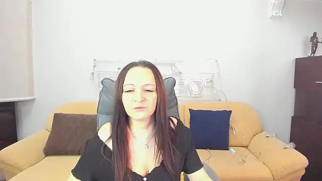 AngellLika online show from 19, 12, 2025