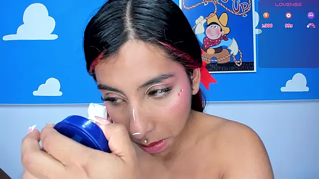 Snapshot of miss__allison chatting on 8, 2, 2025 miss allison online show from 8, 2, 2025