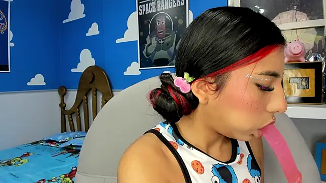 Snapshot of miss__allison chatting on 17, 2, 2025 miss allison online show from 17, 2, 2025